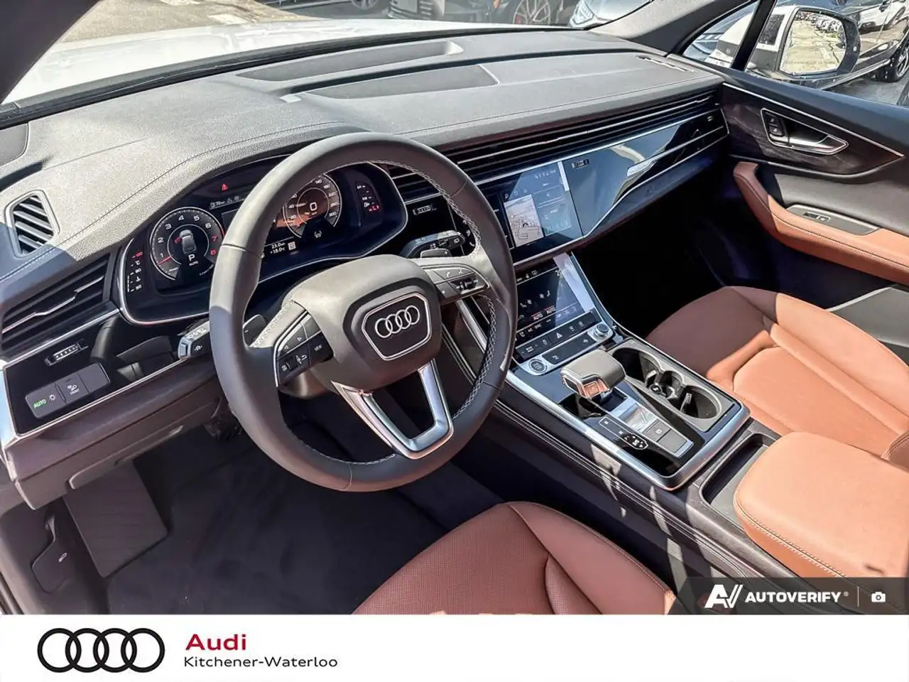 Audi Q7 снимка Audi Q7