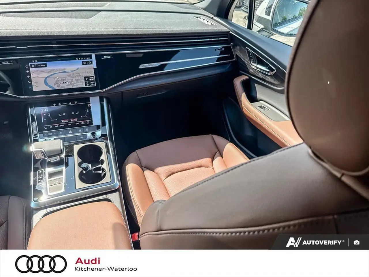 Audi Q7 снимка Audi Q7