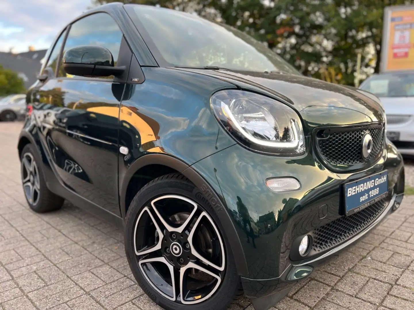 smart forTwo *66kW*PRIME*SPORTPAKET*NAVI* Vert - 1