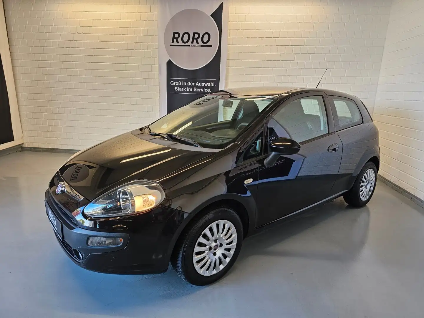 Fiat Punto Evo 1.4 Dynamic +AllSeason/Automatik/Klima Schwarz - 2