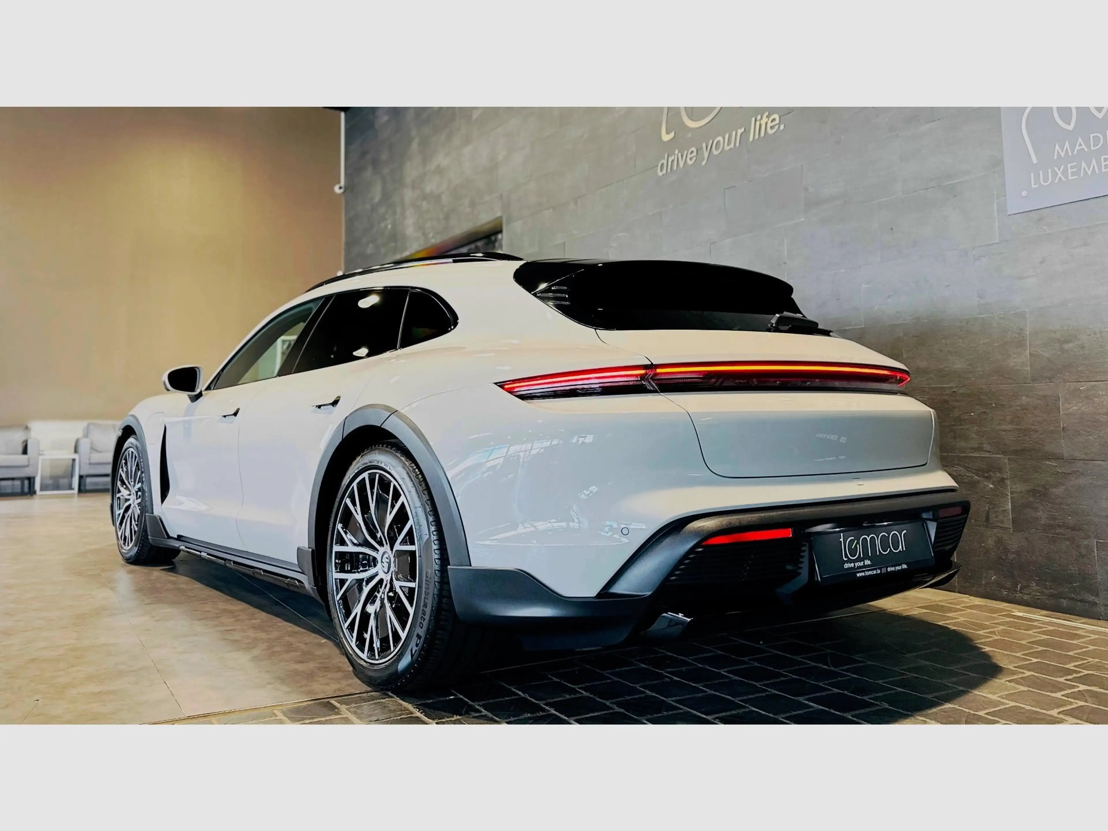 Porsche Taycan TAYCAN CROSS TURISMO 4 350KW — photo 4