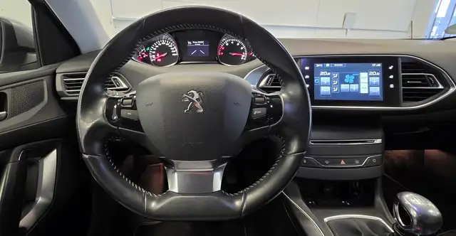 Peugeot 308 view 15