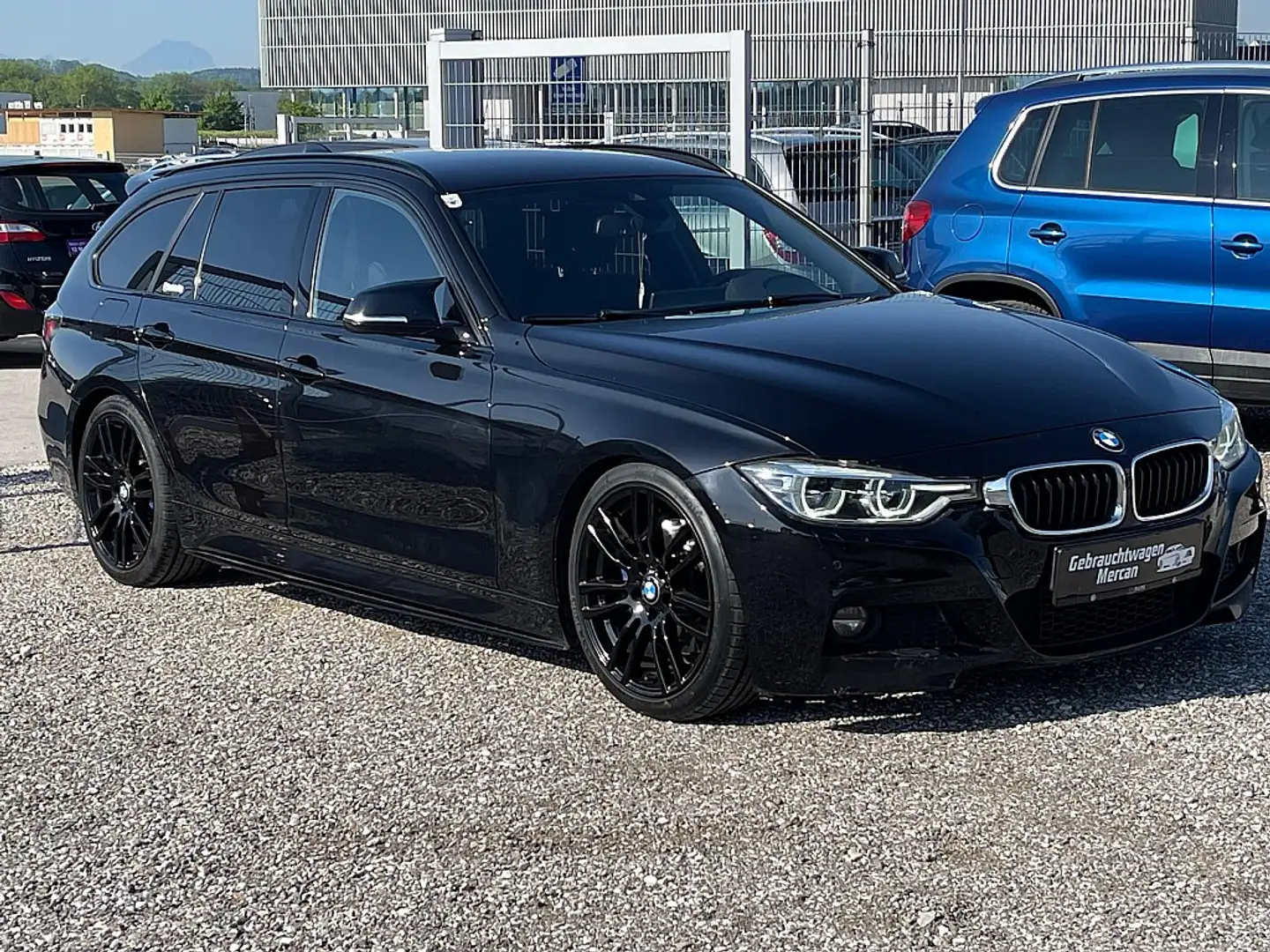 BMW 330 d xDrive Touring Aut. Schwarz - 2
