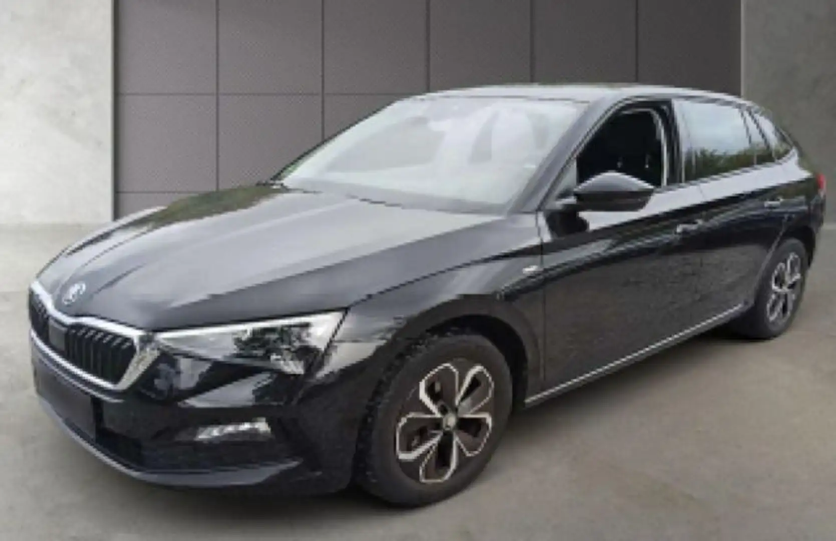 Skoda Scala Drive 125 1.5 TSI DSG *NAVI*ACC*LED*RFK* Zwart - 2