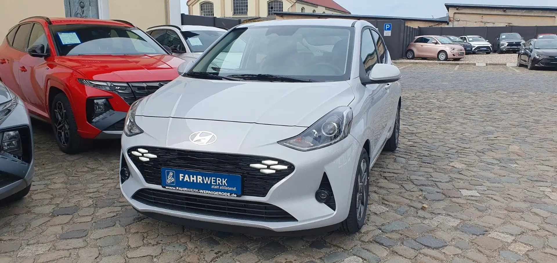 Hyundai i10 New i10 1.2 MT Trendline MJ 2024 Grau - 1