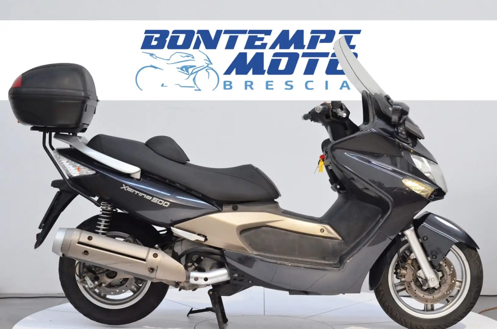 Kymco Xciting 500 ABS 2006 - BAULETTO siva - 1