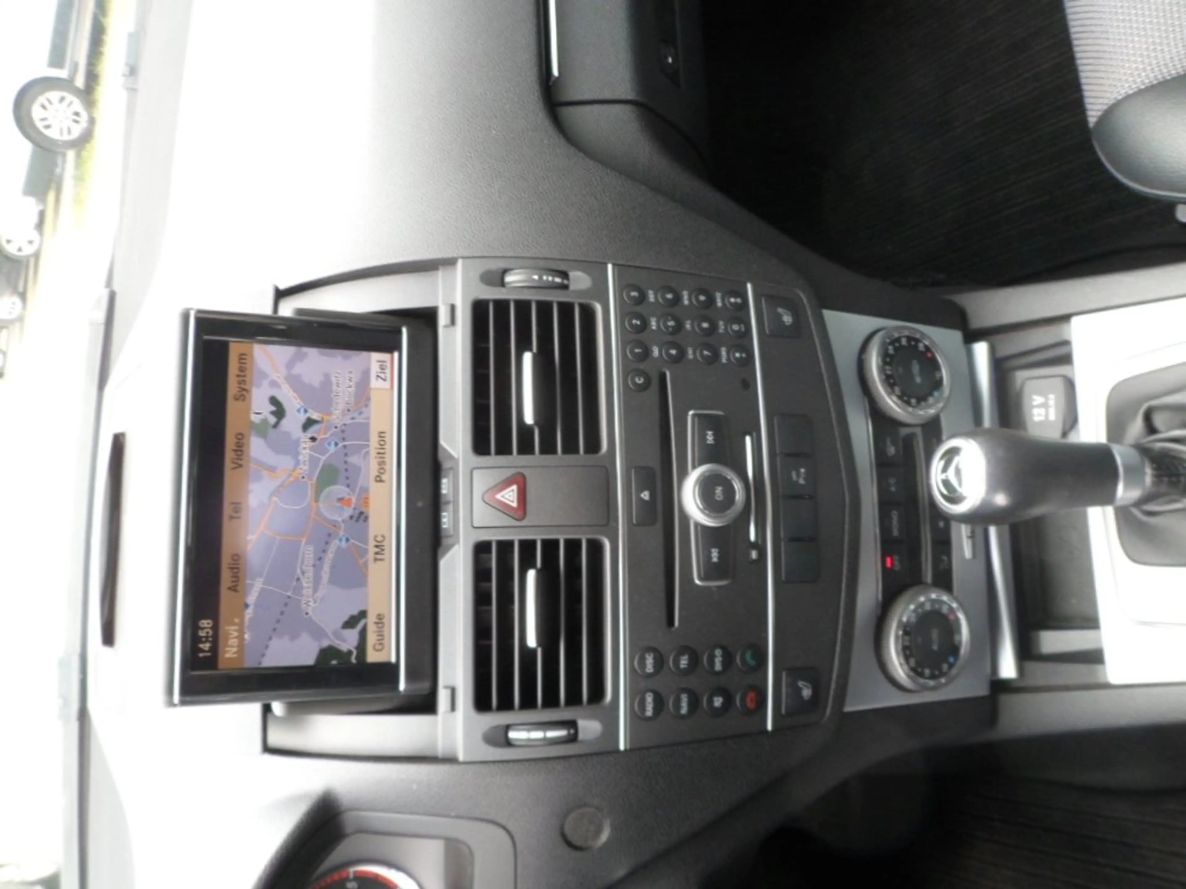 Mercedes-Benz C 250 C 250 T CDI *TOP ZUSTAND;AVANTGARDE* — photo 12