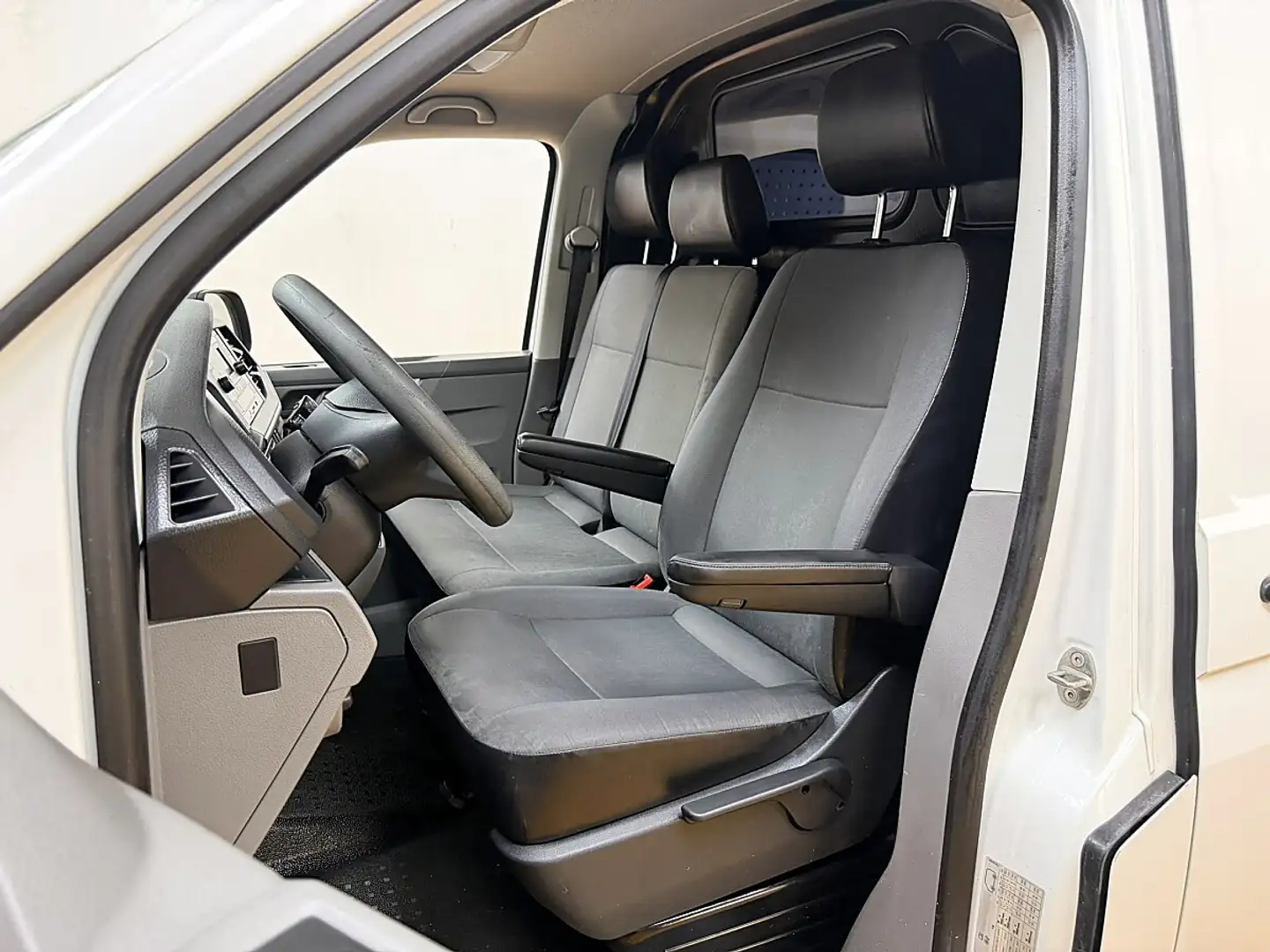 Volkswagen T6 Transporter T6 Kastenwagen LR 2,0 TDI 2xSchiebetüren Weiß - 2
