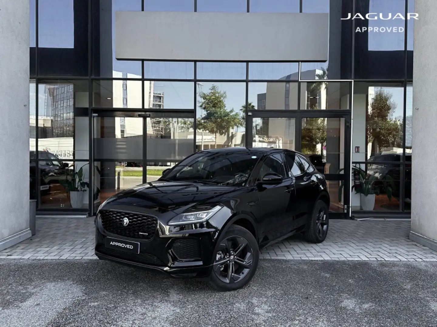 Jaguar E-Pace P300e PHEV 309ch R-Dynamic SE Noir - 1