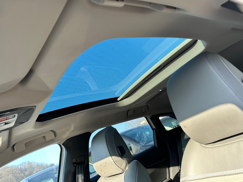 Citroen C5 X C5X Hybrid 225 Shine Pack EAT8 Pano Head UP 360° — photo 12