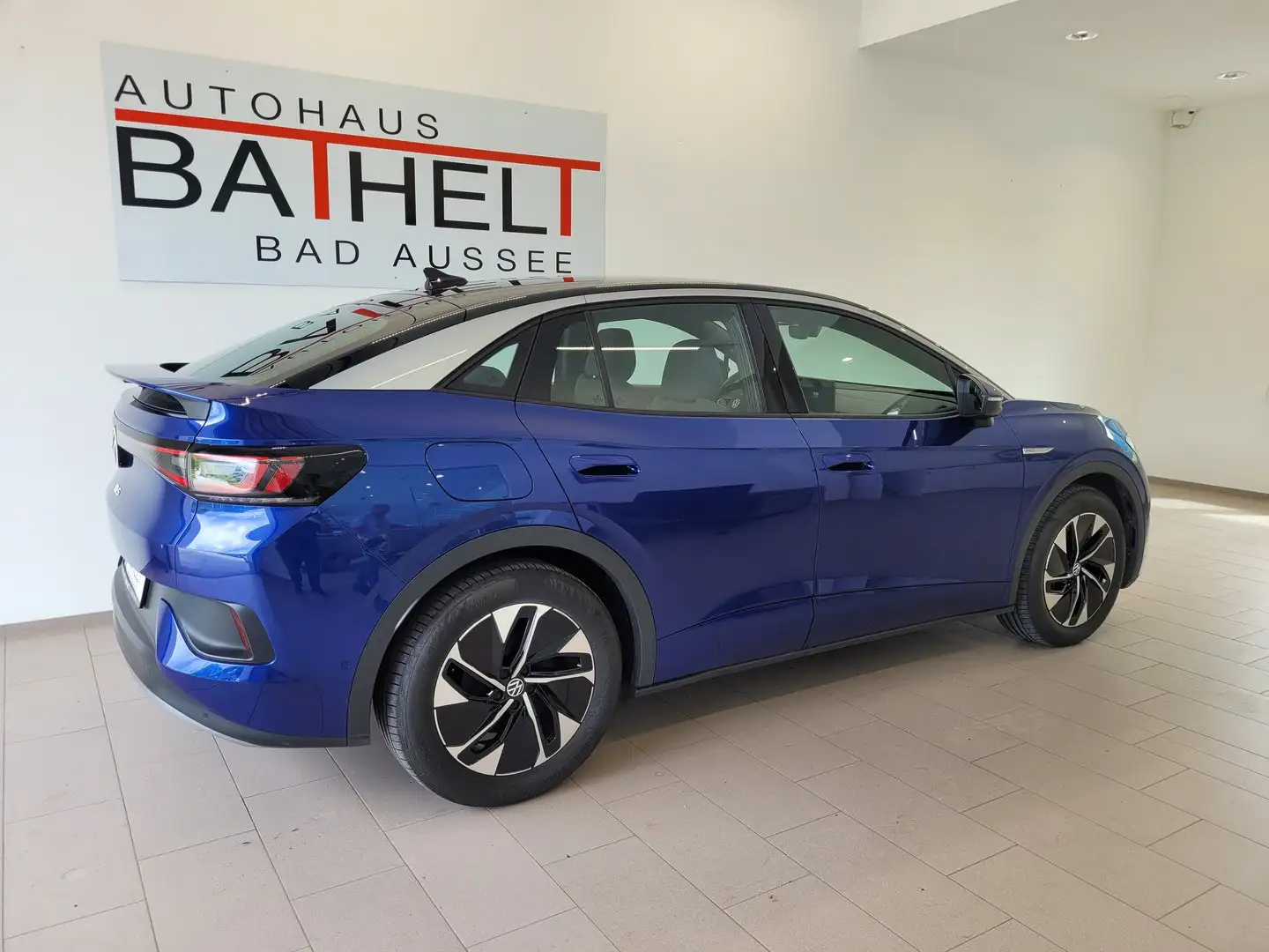 Volkswagen ID.5 Pro Performance 150 kW Blau - 2