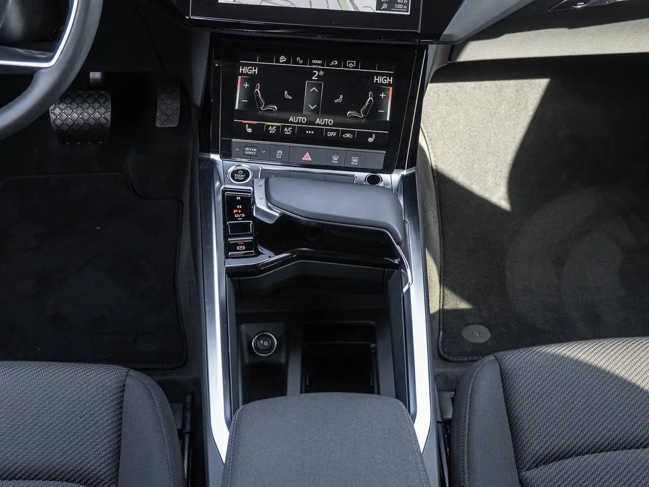 Audi e-tron advanced 55 quattro 2xKLIMA AHK AUT KAM 15