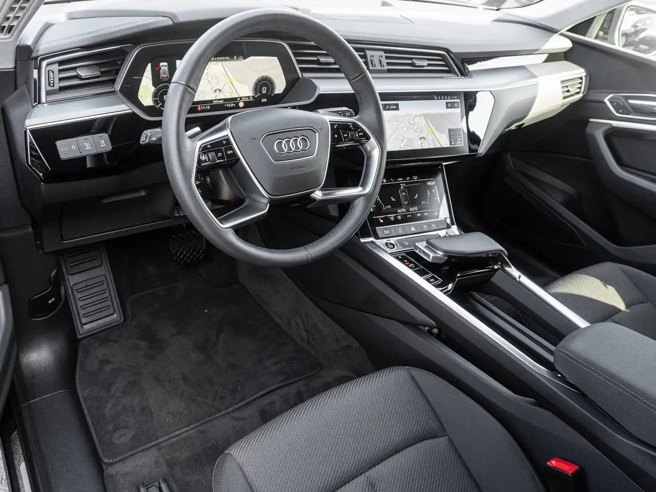 Audi e-tron advanced 55 quattro 2xKLIMA AHK AUT KAM 10