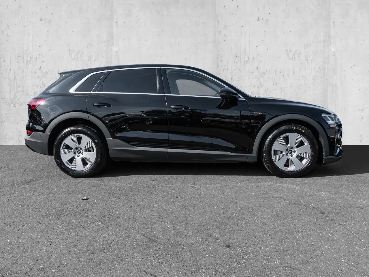 Audi e-tron advanced 55 quattro 2xKLIMA AHK AUT KAM 6