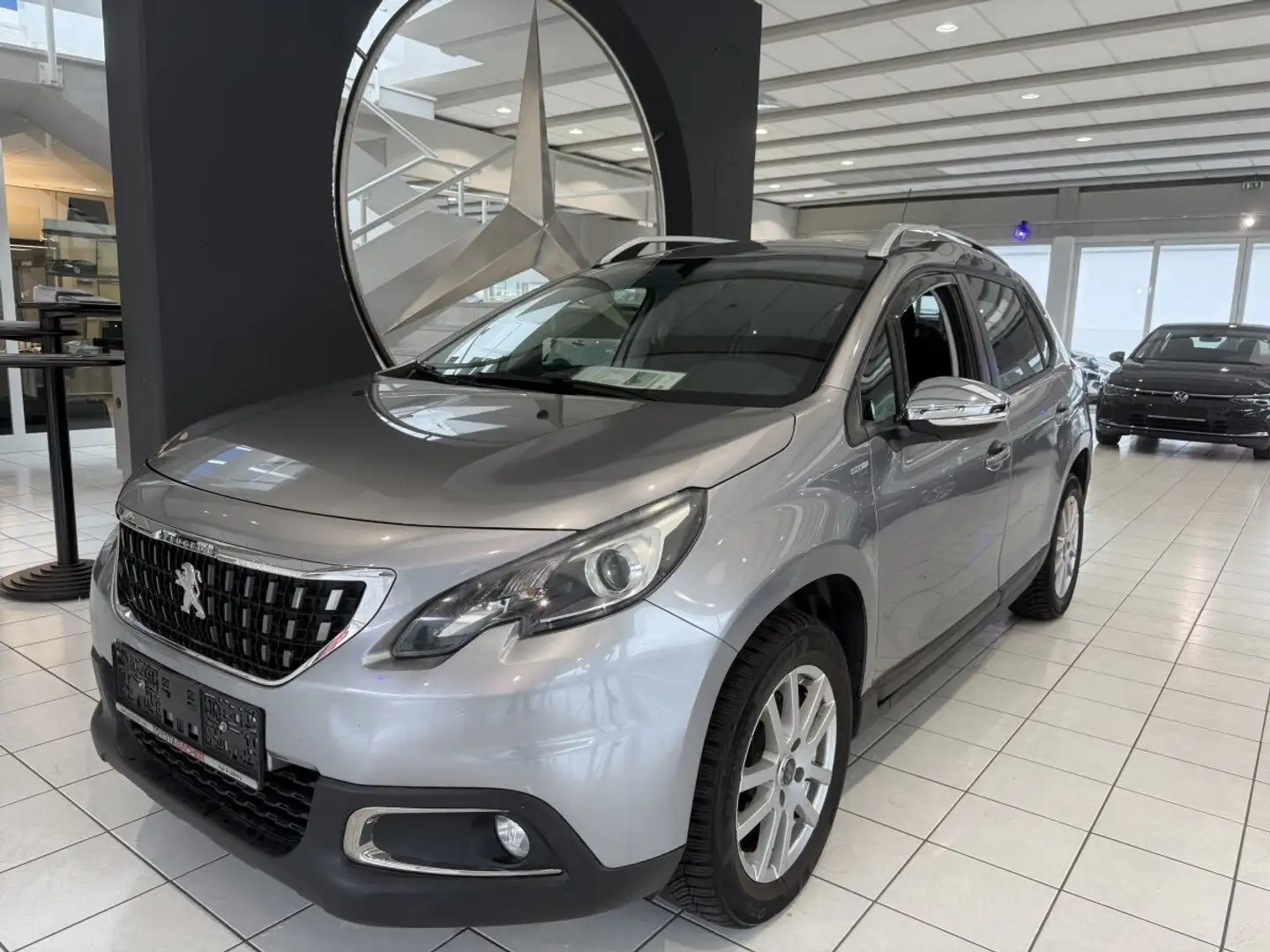 Peugeot 2008 Style - kein Pickerl nur für Händler! Grau - 1