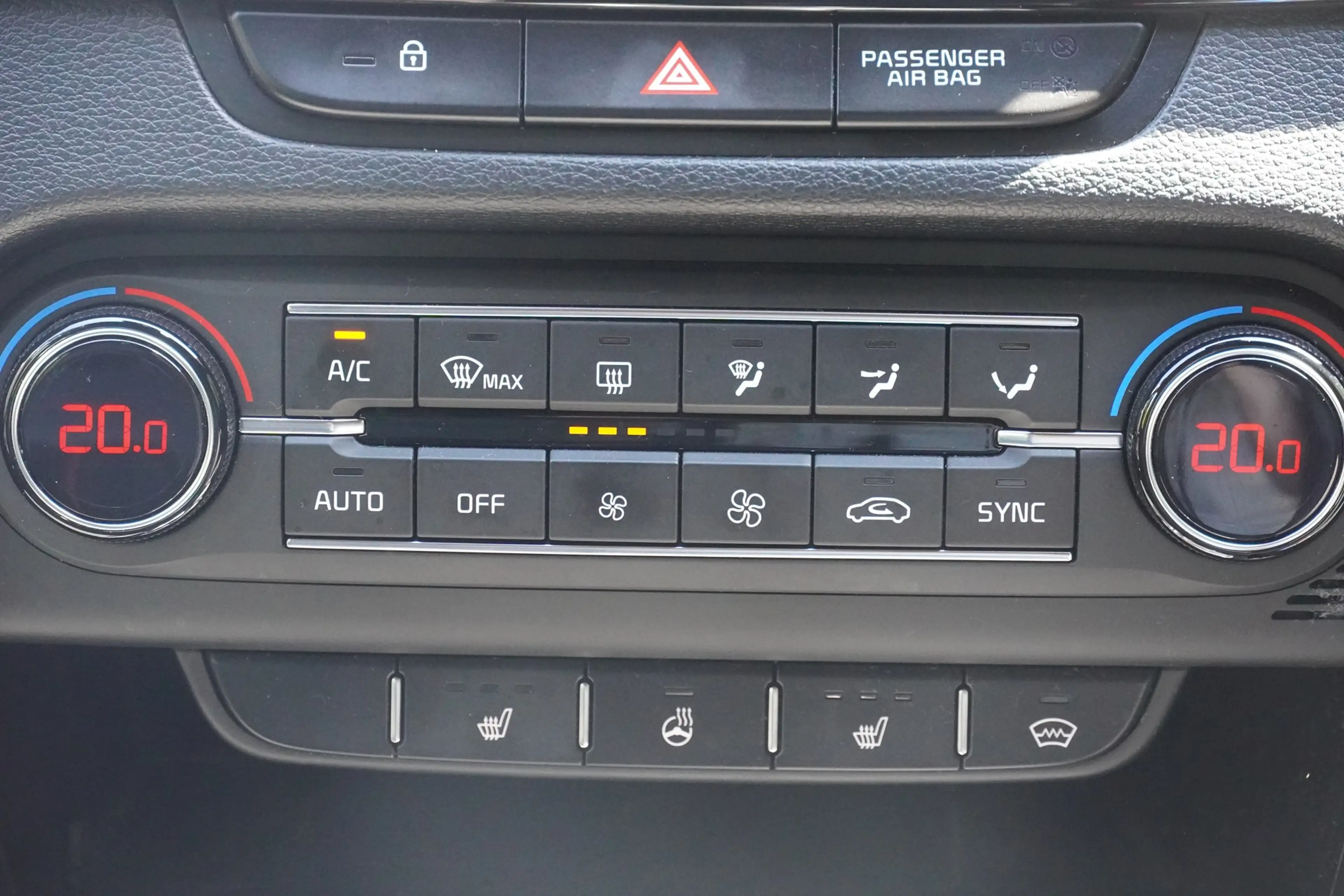 Kia ProCeed / pro_cee'd ProCeed 1.6 T-GDI GT LED Navi DAB Kamera PDC USB — photo 12