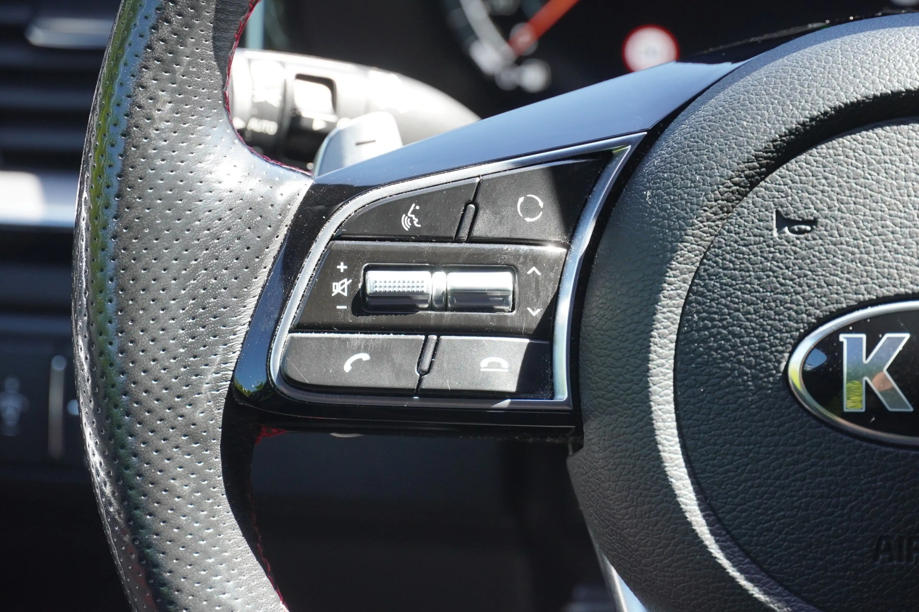 Kia ProCeed / pro_cee'd ProCeed 1.6 T-GDI GT LED Navi DAB Kamera PDC USB — photo 15