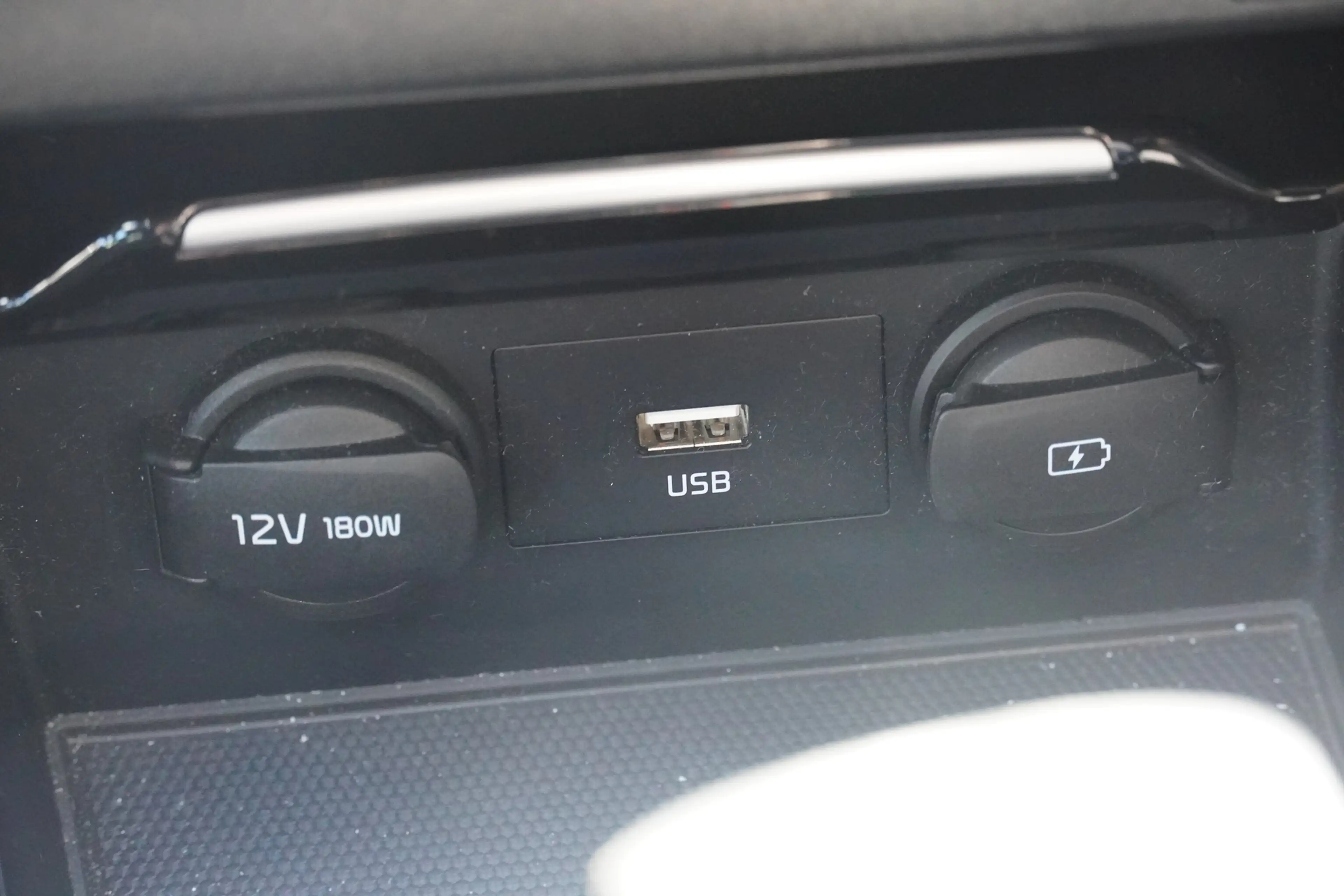Kia ProCeed / pro_cee'd ProCeed 1.6 T-GDI GT LED Navi DAB Kamera PDC USB — photo 11