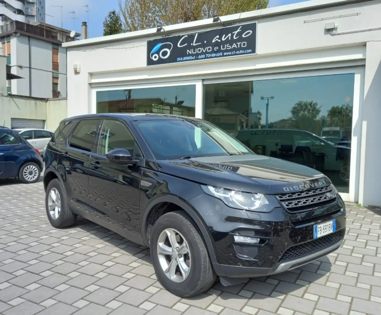 Land Rover Discovery Sport 2.0 TD4 150 CV HSE Nero - 1