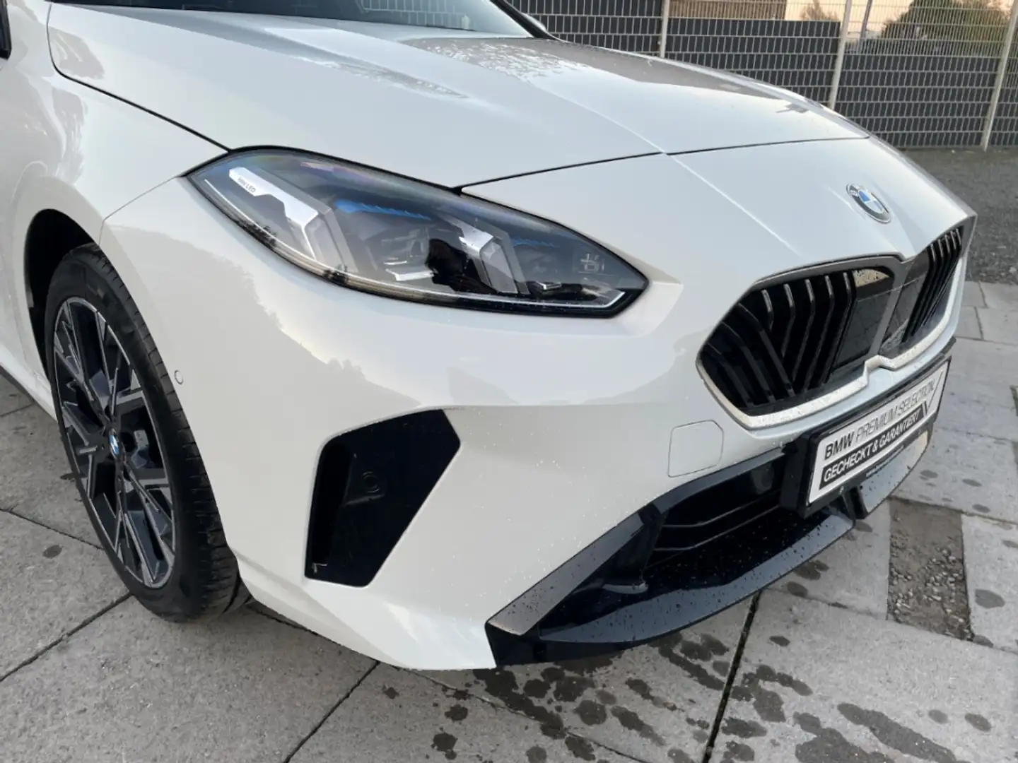 BMW 120 18'' LMR MSport adapt.LED ParkAssis DrivAssis Weiß - 2