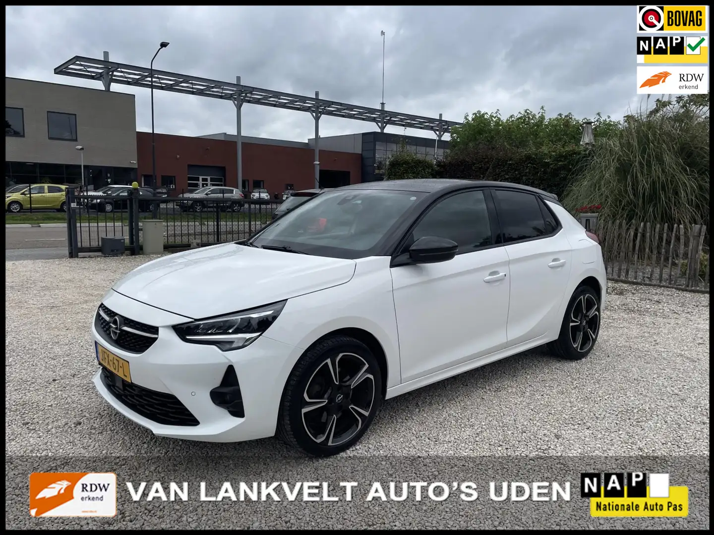 Opel Corsa 1.2 101pk GS SportLine Apple Carplay, Camera, LED Wit - 1