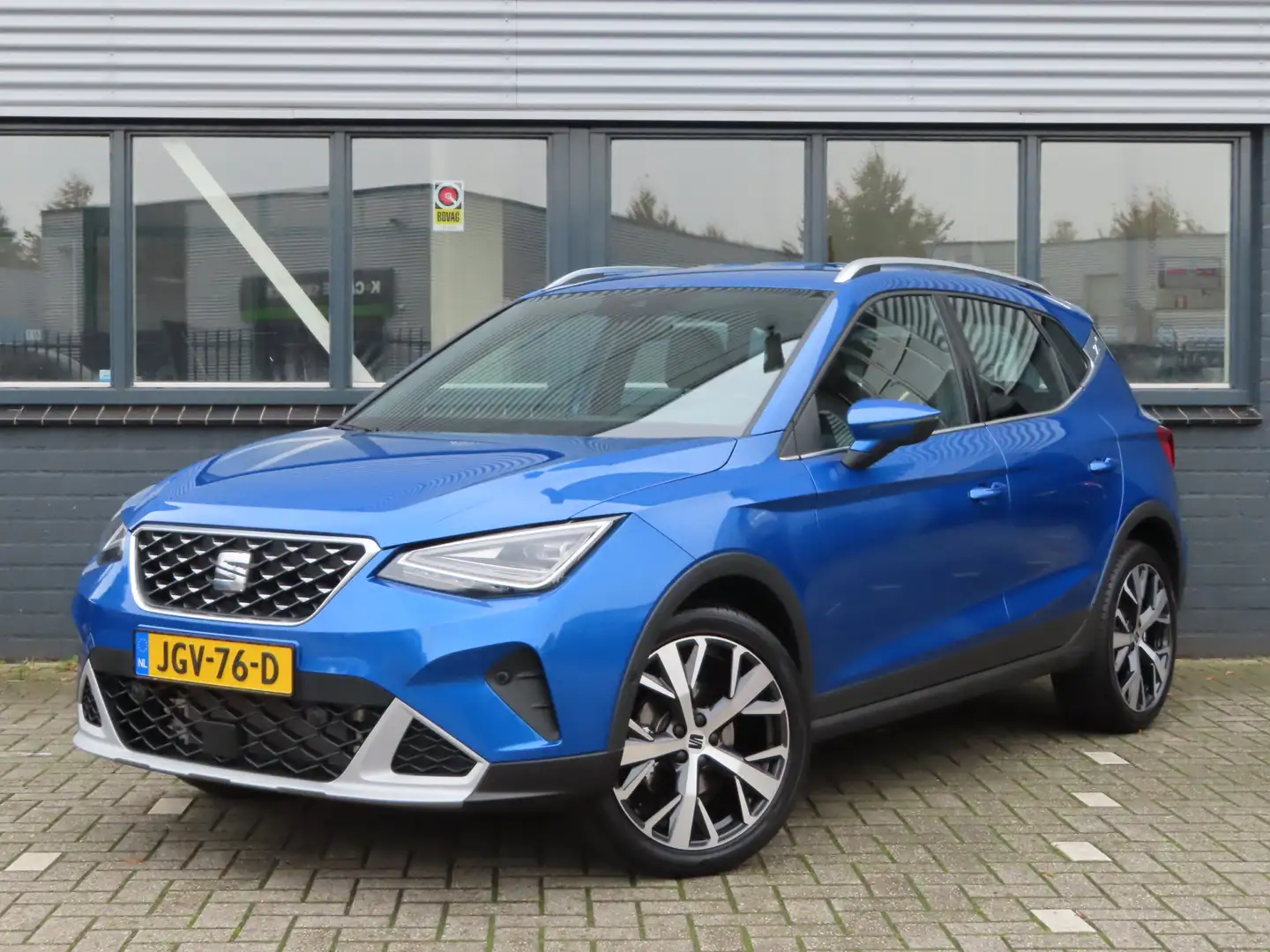 SEAT Arona 1.0 TSI Xperience DSG | groot navi scherm | camera Blau - 1