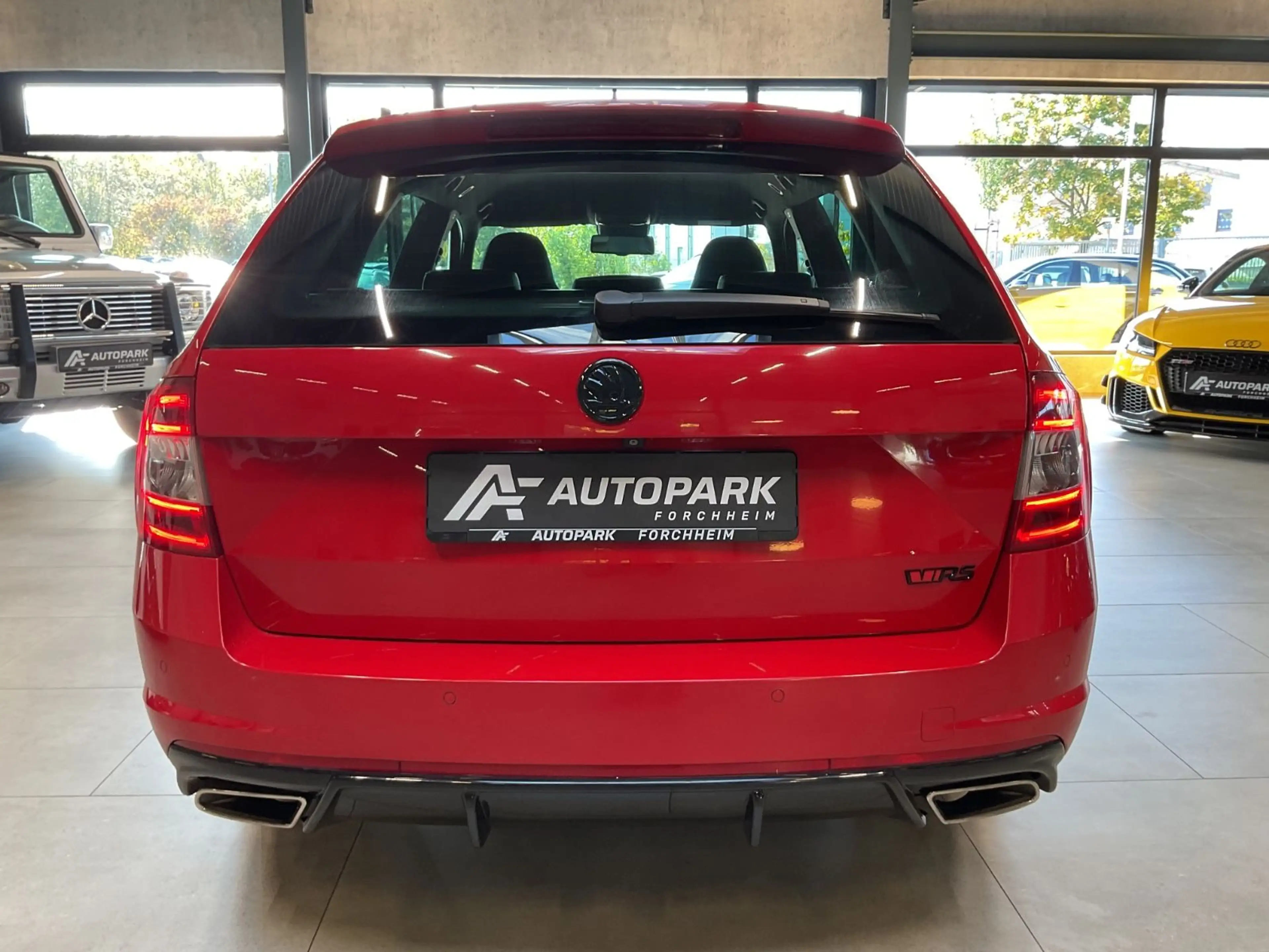 Skoda Octavia Combi RS Challenge XL ACC Leder Navi+ — photo 5