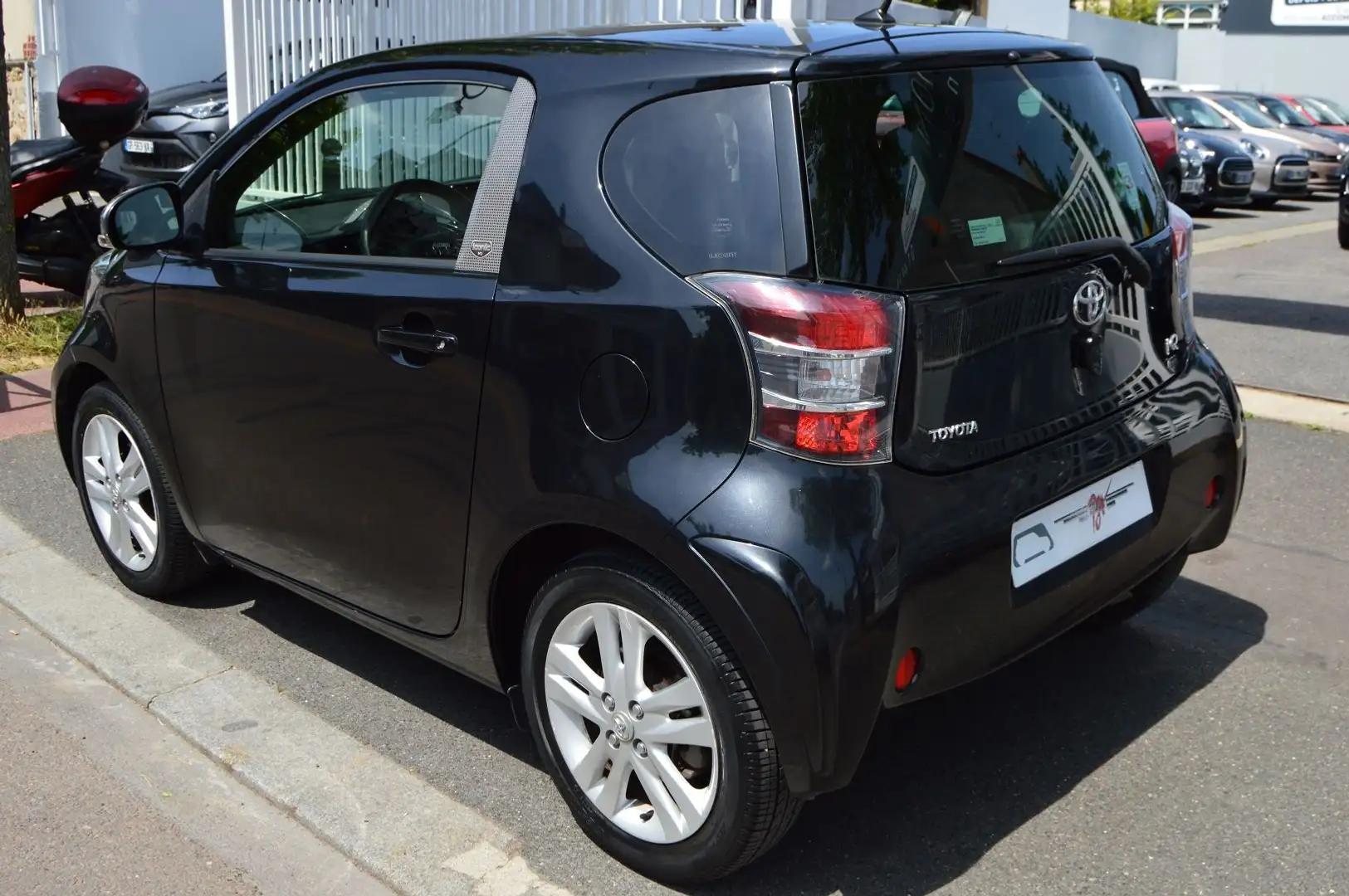 Toyota iQ 100 VVT-I ICONIC PACK MULTIDRIVE - 2
