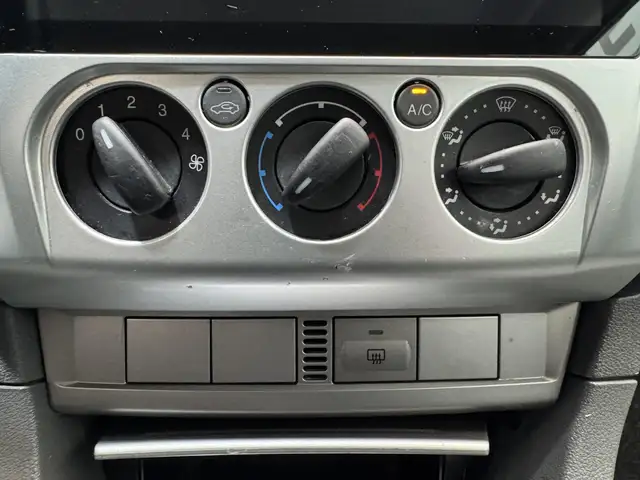 Ford Focus view 15