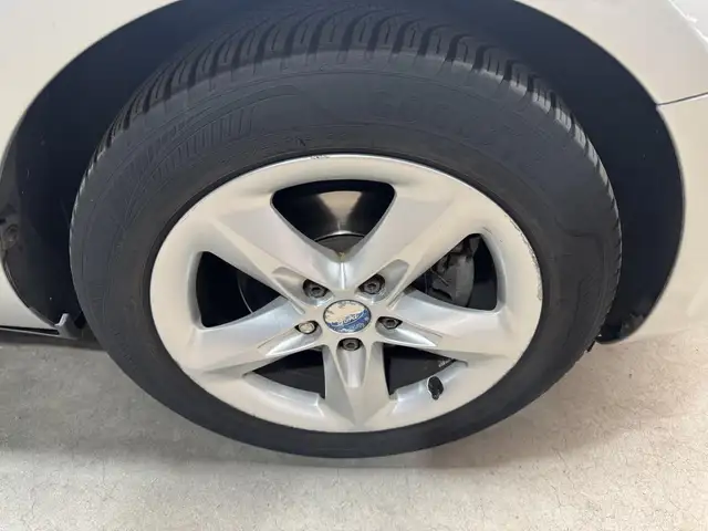 Ford Focus view 24