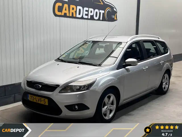 2010 Ford Focus in Grey for sale