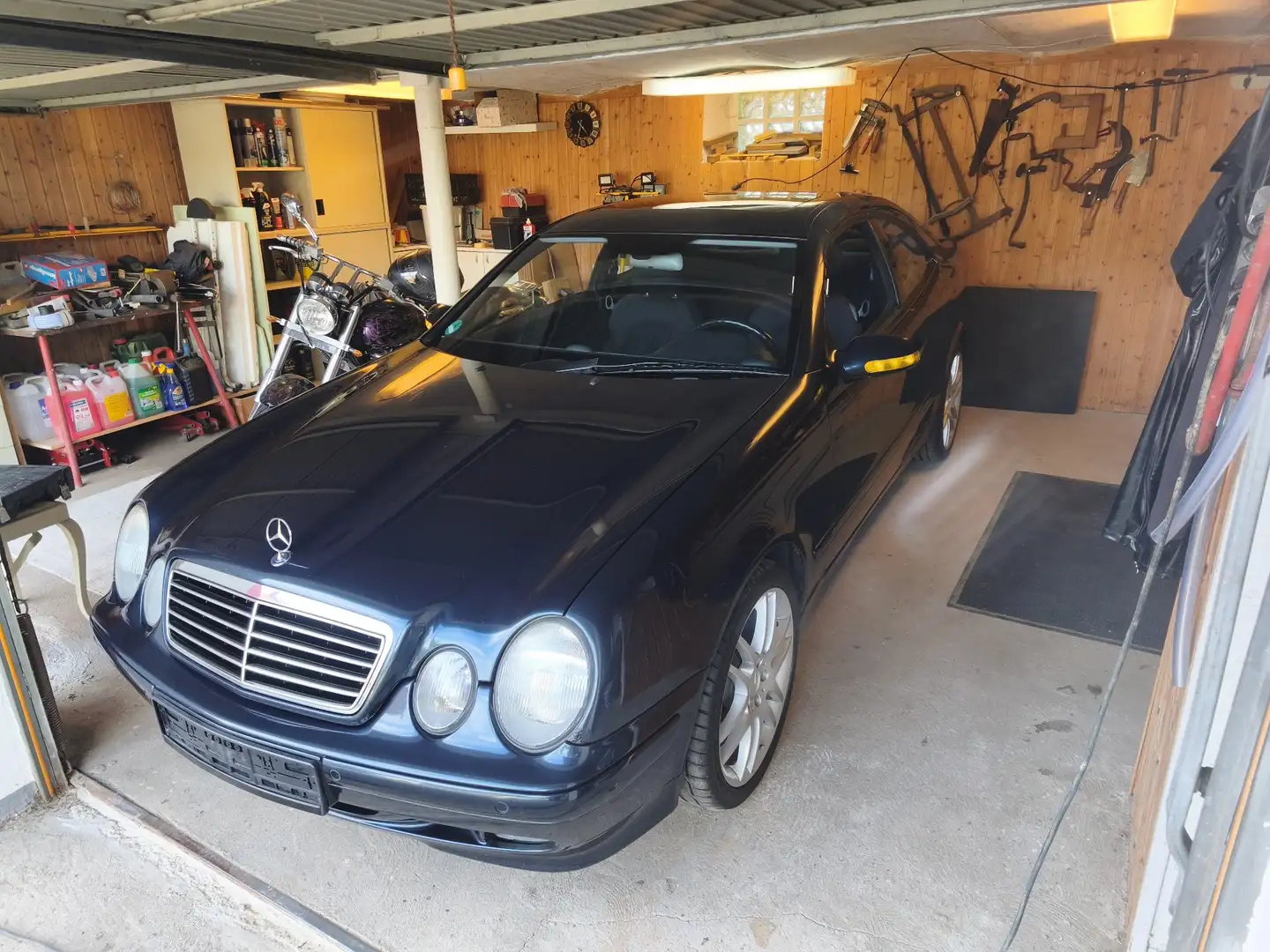 Mercedes-Benz CLK 230 Coupe Kompressor Avantgarde - 1