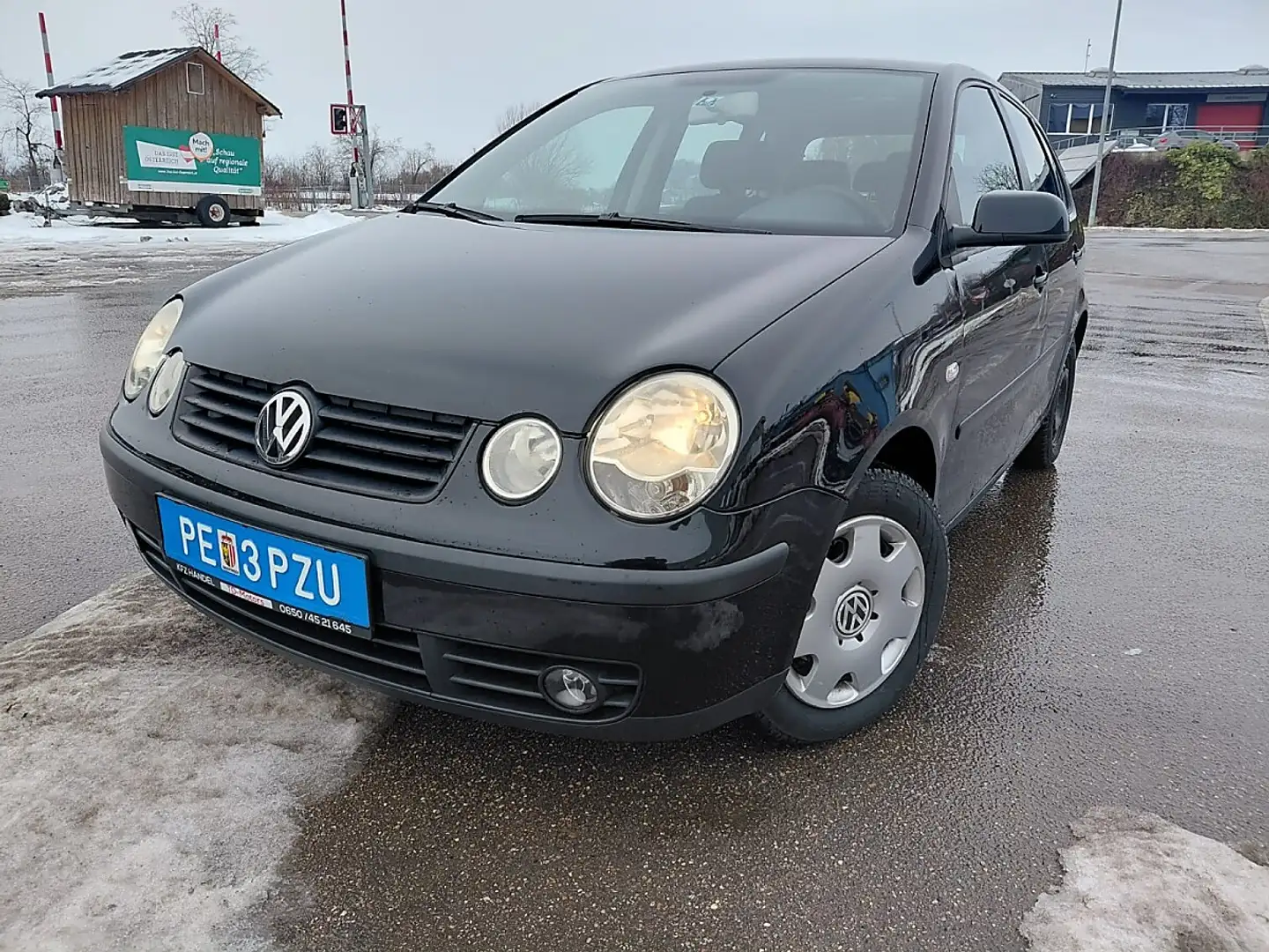 Volkswagen Polo Cool Family 1,9 SDI Schwarz - 1