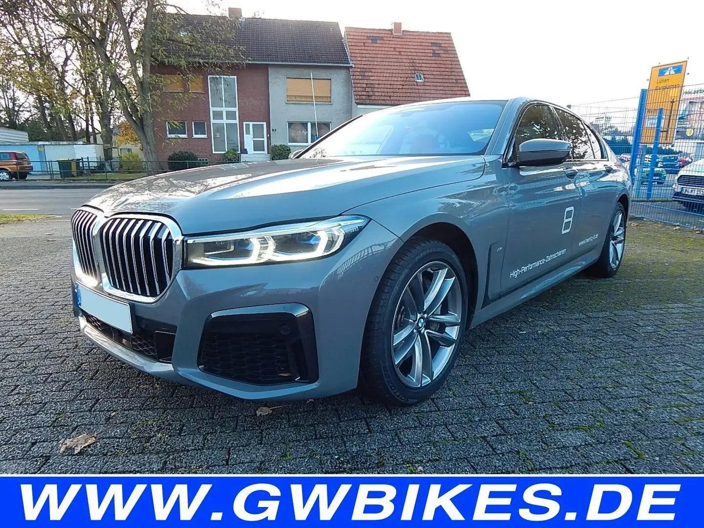 BMW 740 m-sport - 1