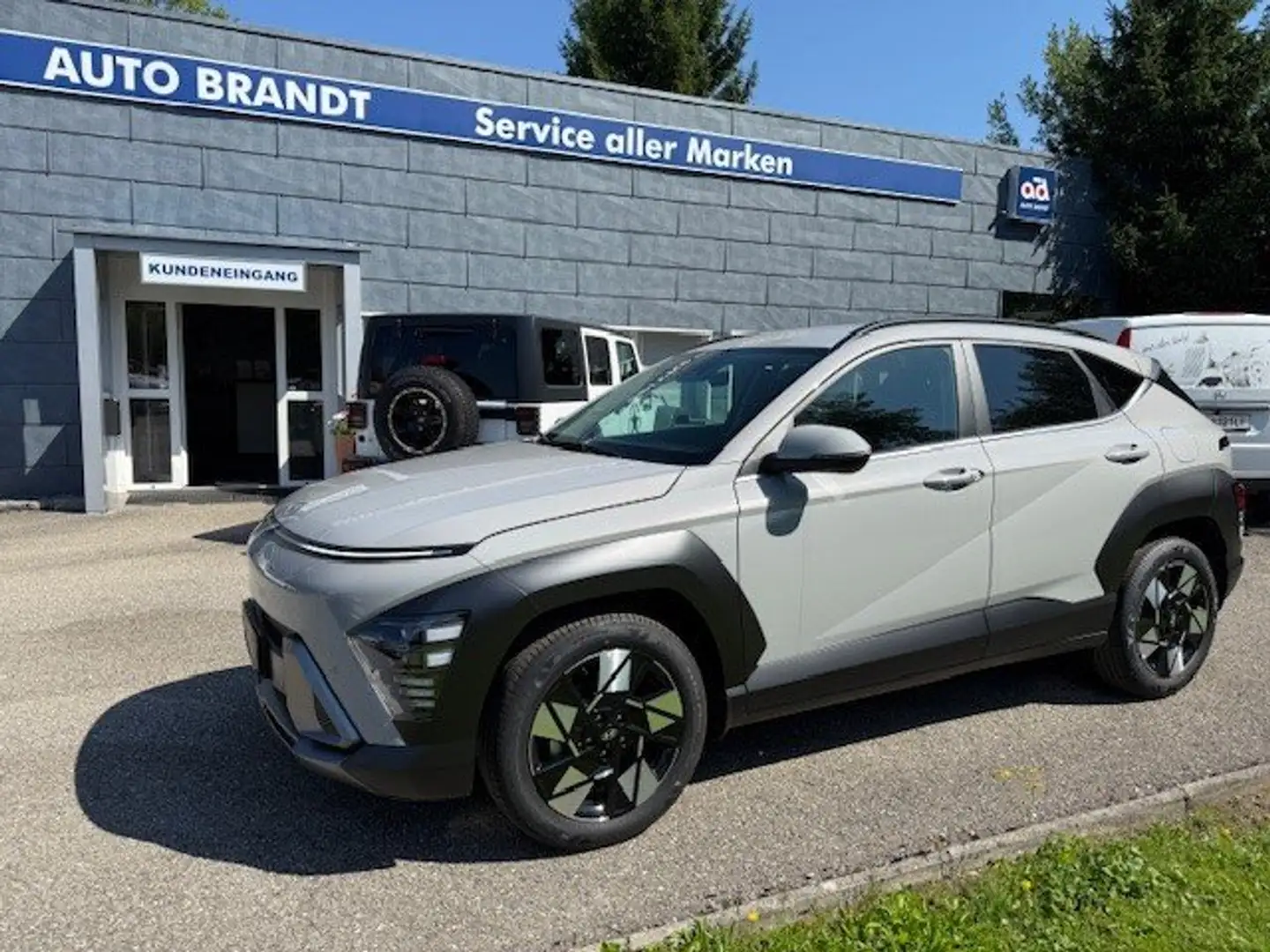 Hyundai KONA Kona 1,6 GDI Hybrid Go Plus DCT Aut. Go Plus Gris - 1