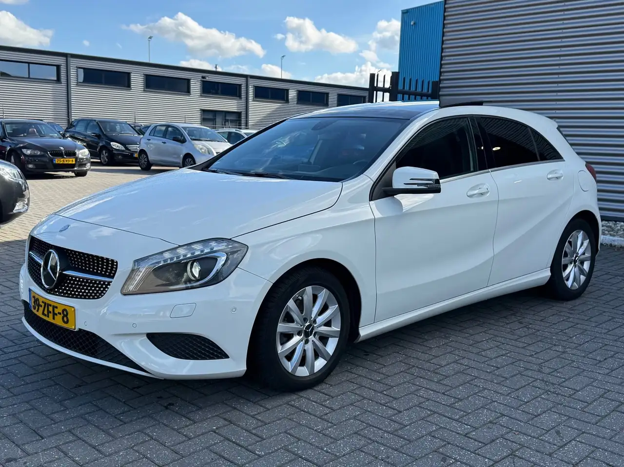 Mercedes-Benz A 180