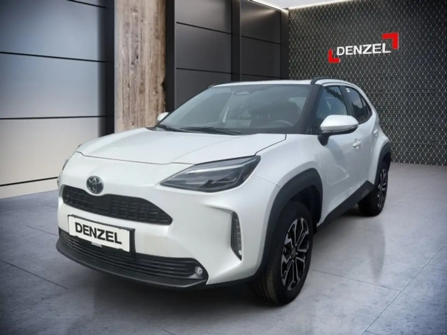 Toyota Yaris Cross - 1,5 l 4x2 HY  Active Drive Weiß - 2