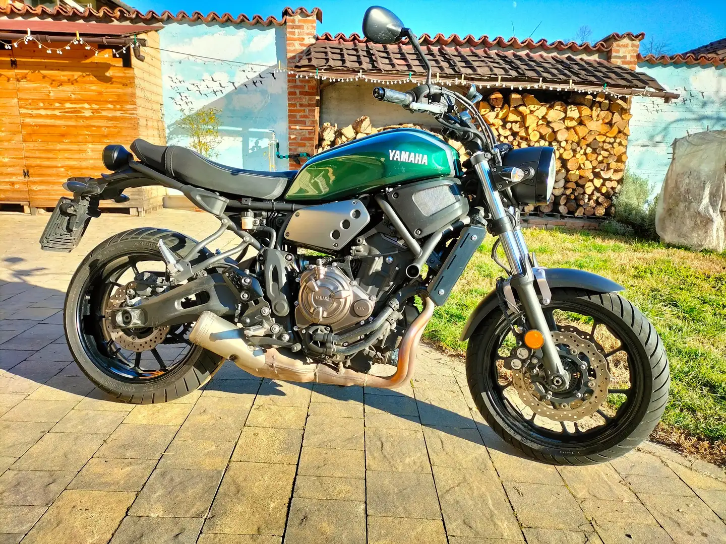 Yamaha XSR 700 Grün - 1