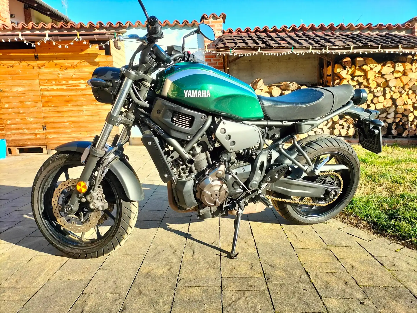 Yamaha XSR 700 Grün - 2
