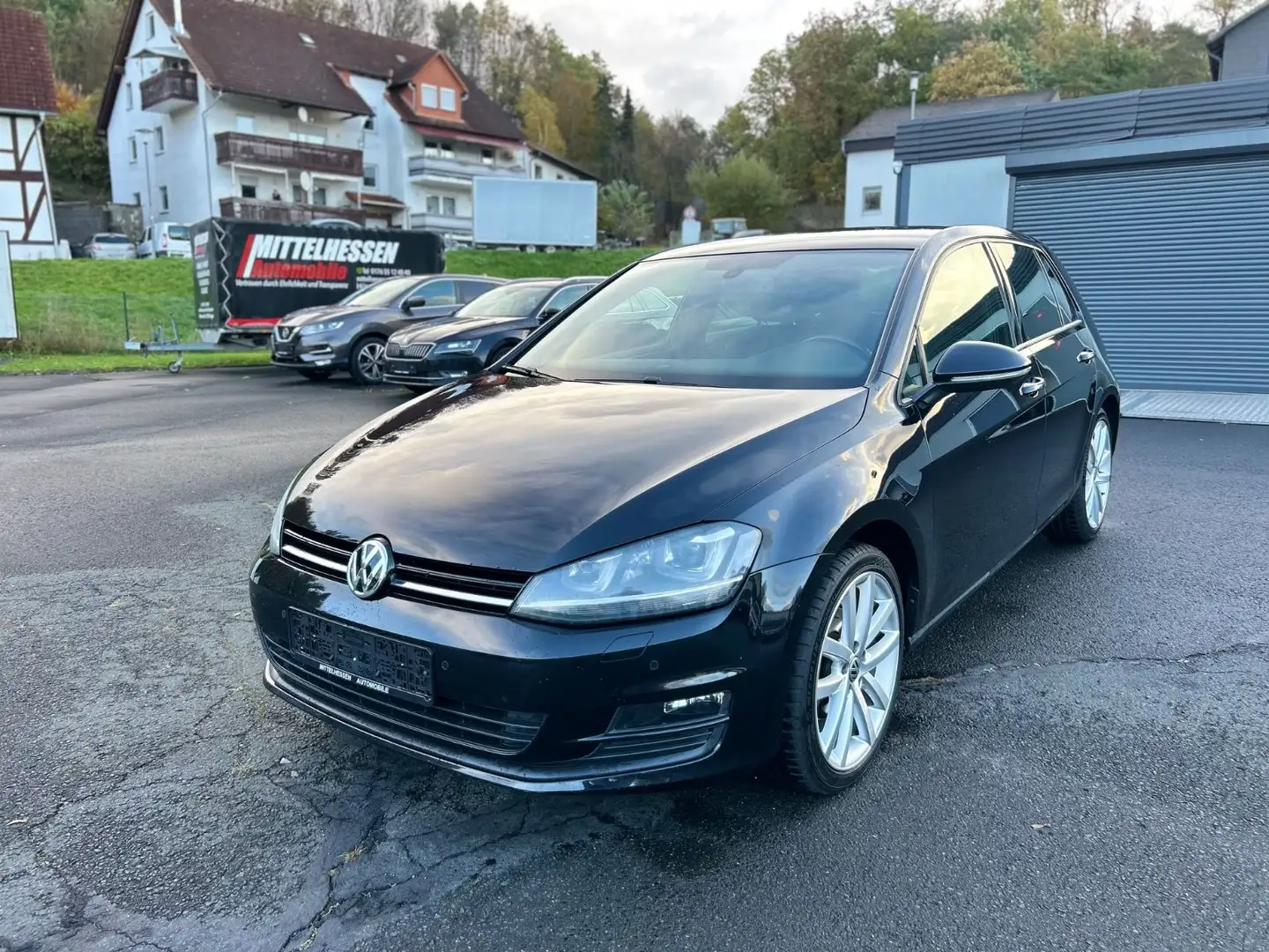 Volkswagen Golf VII 2.HAND/DSG/R-Line/STHZG/SHZG/NAVI/8FACH Schwarz - 1