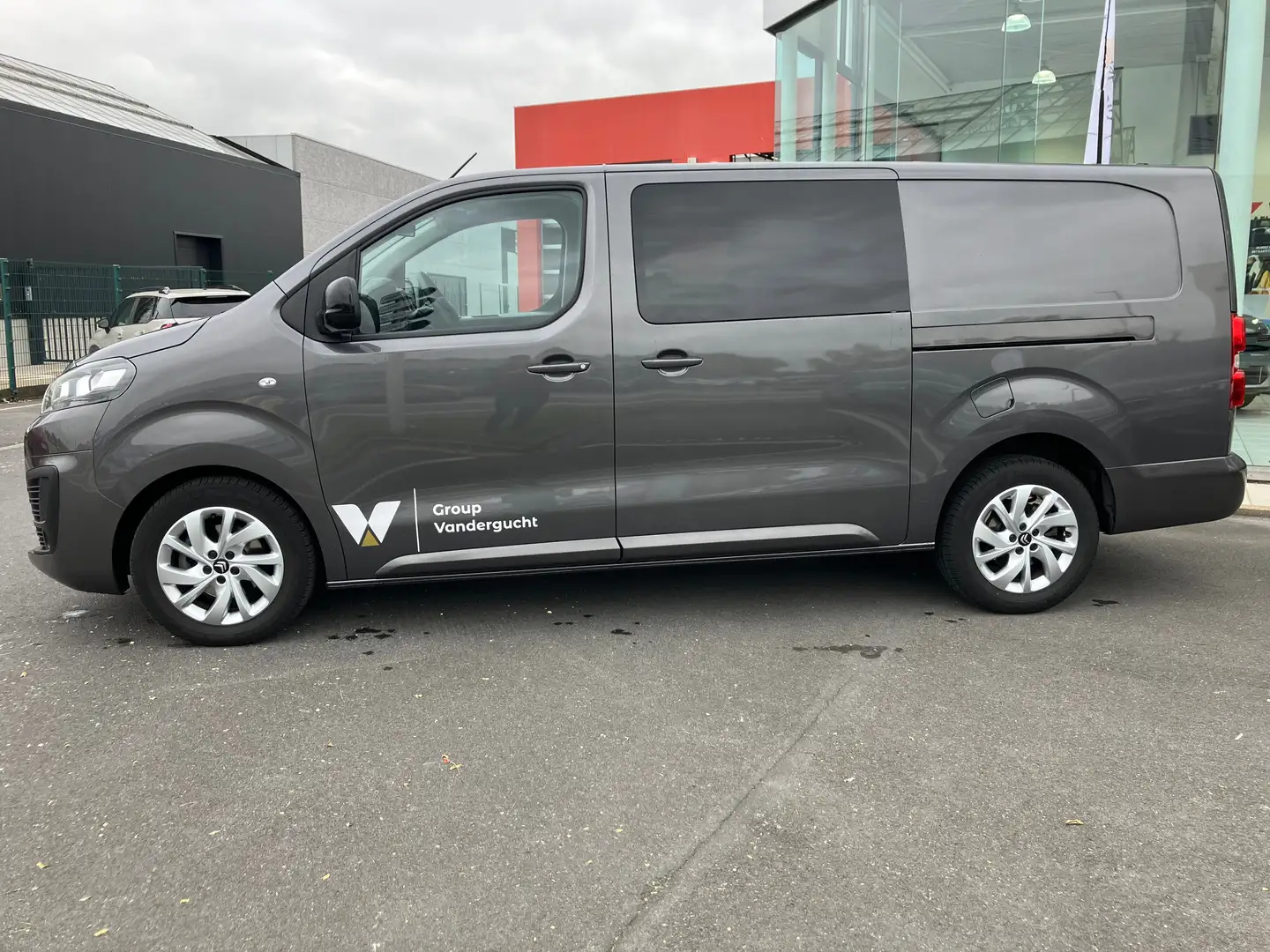 Citroen Jumpy dubbele cabine 20Bluehdi 145 Gris - 2