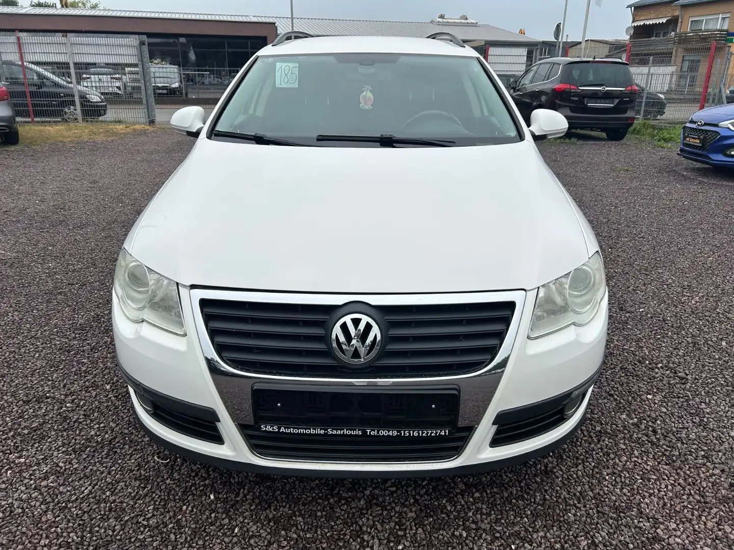 Volkswagen Passat Variant Trendline TDI BlueMotion Weiß - 2