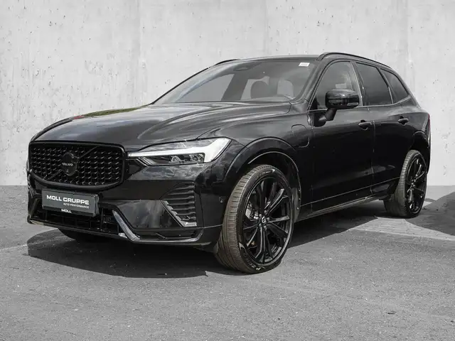 Volvo XC60 view 2