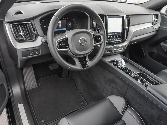 Volvo XC60 view 10