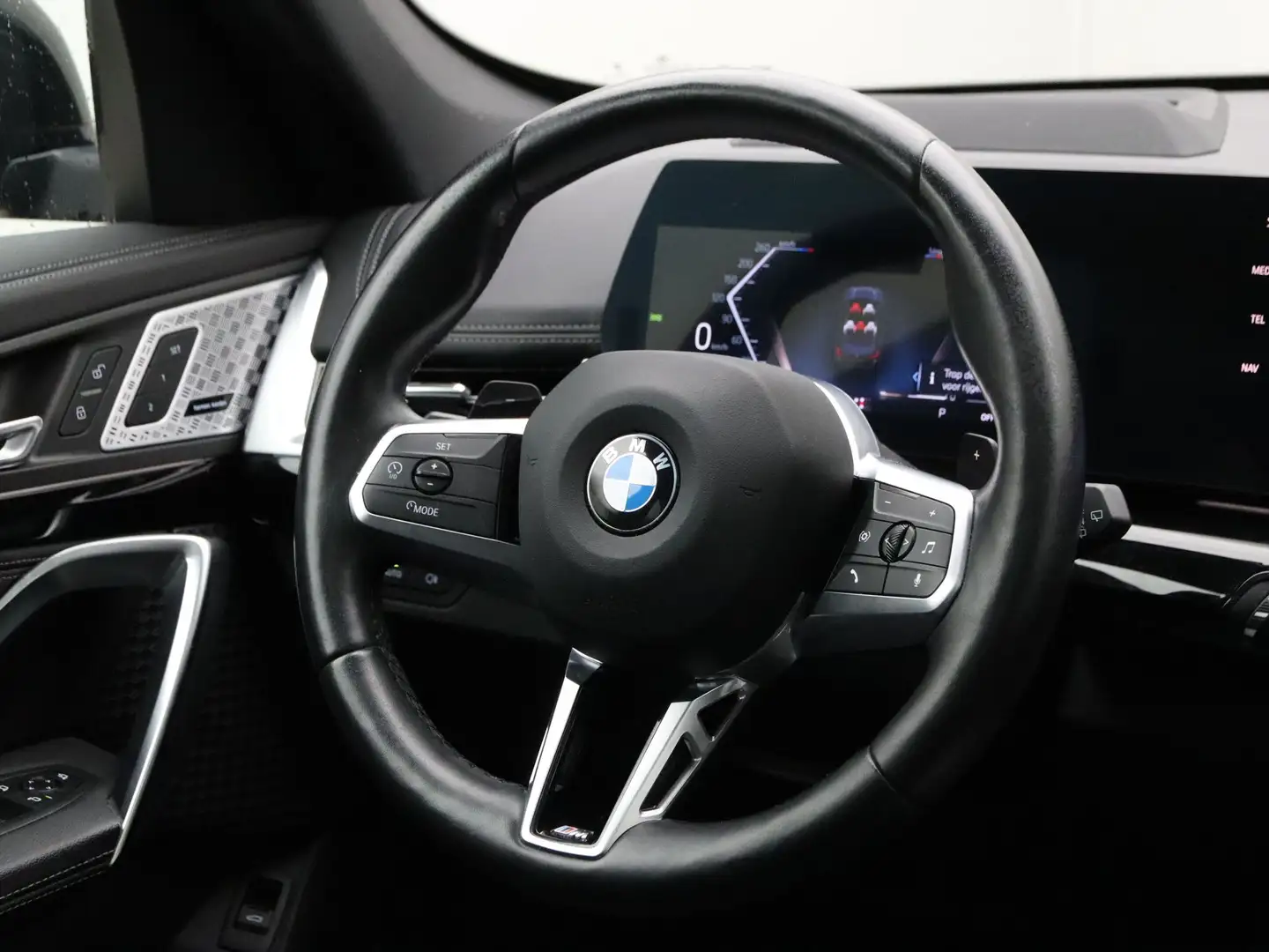 BMW X1 sDrive18i M-Sport- Trekhaak - Pano- Head-up - Memo Schwarz - 2