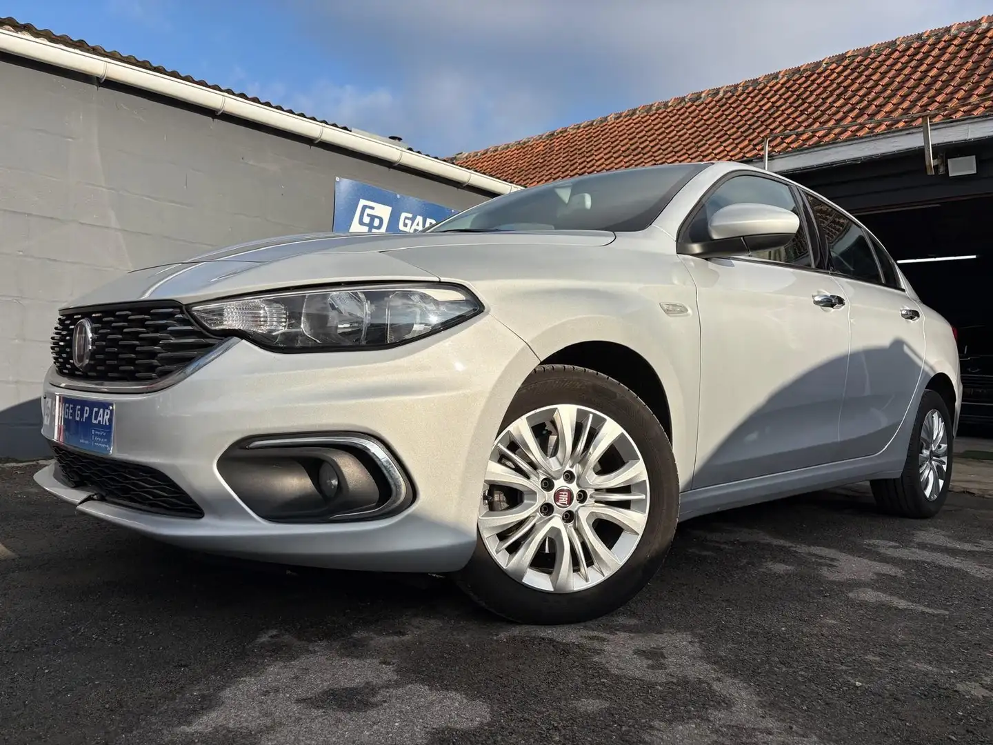 Fiat Tipo 1.6 MultiJet Lounge Argent - 1