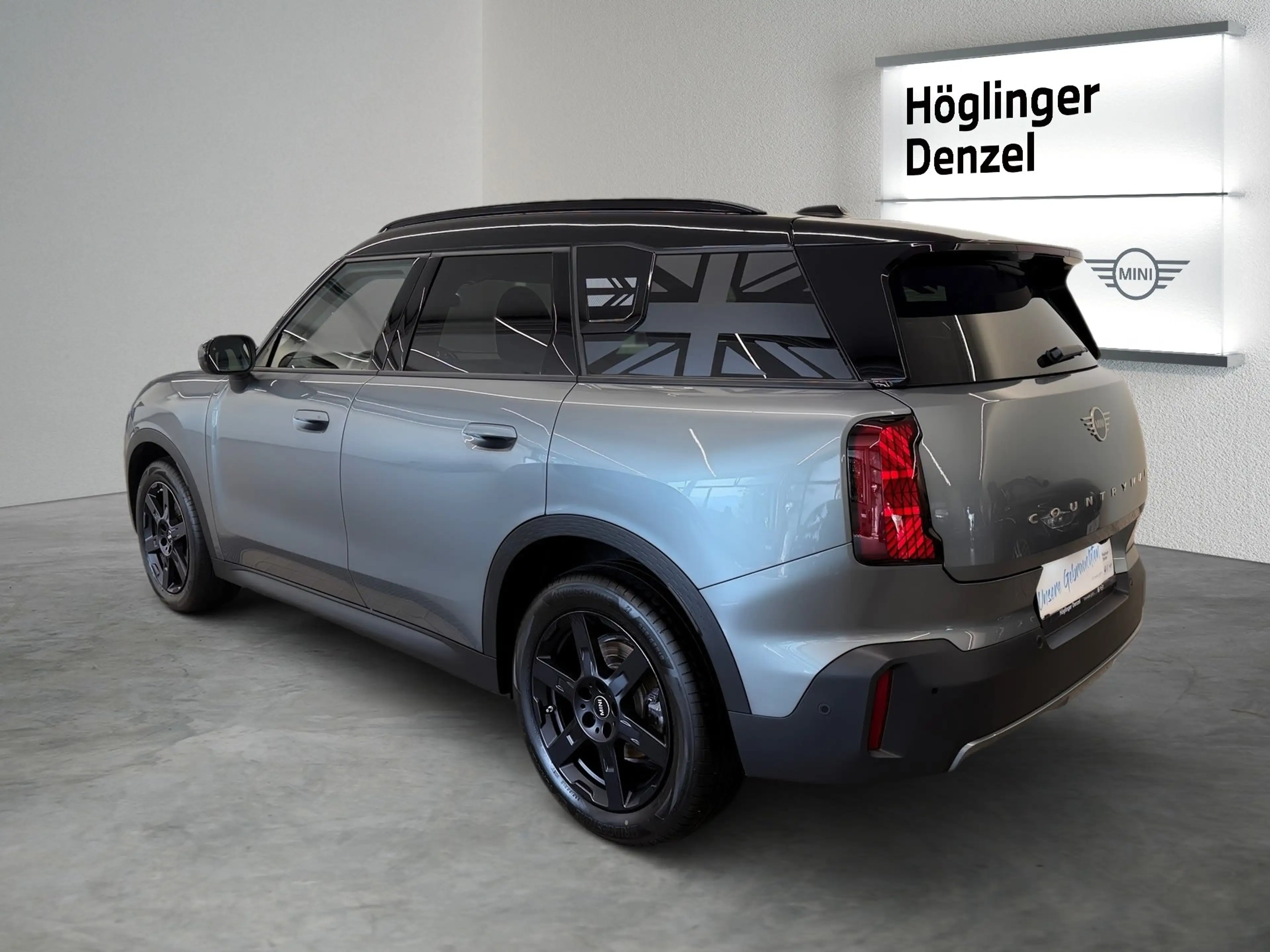 MINI Countryman D — photo 9