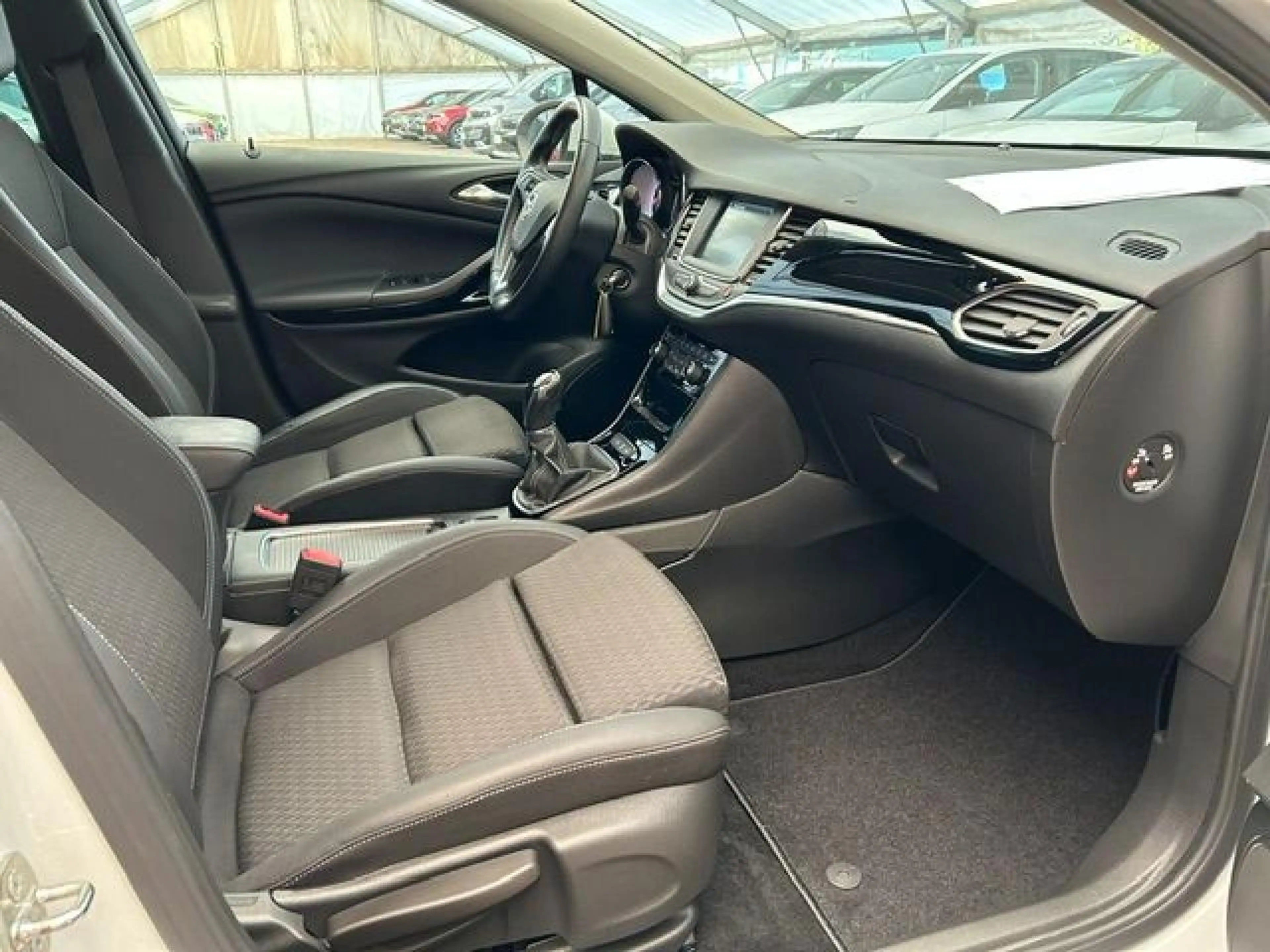 Opel Astra Innovation — photo 14