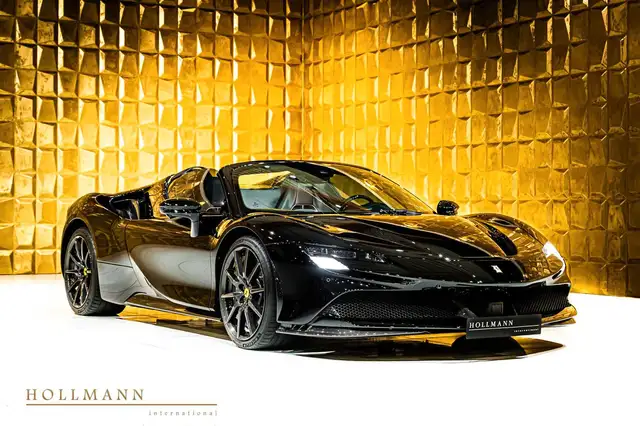Ferrari SF90 Spider CARBON + SURROUND VIEW + LIFT +
