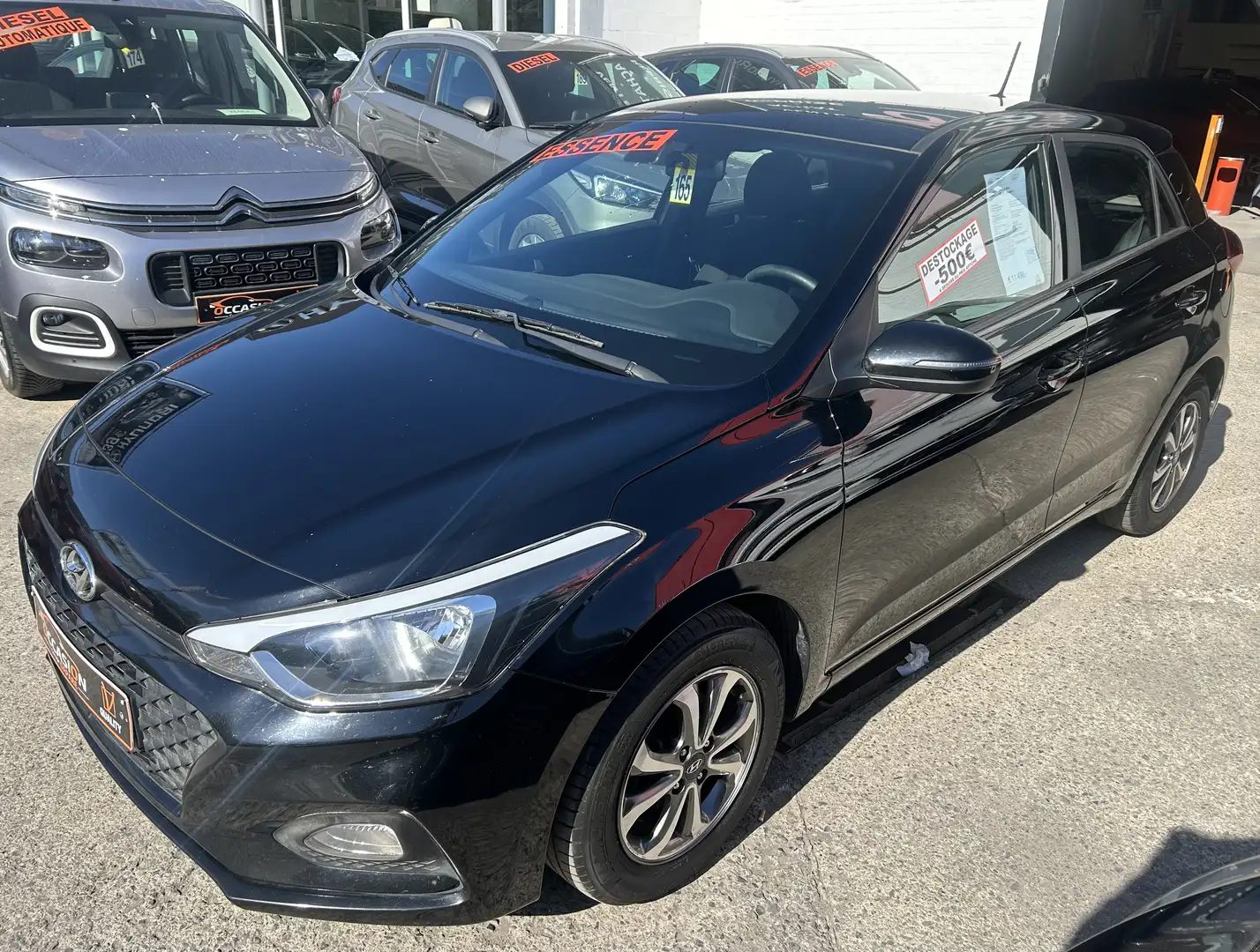 Hyundai i20 Air#1 1.2i 75CV - CARNET - CARPLAY - Garantie 1 an Noir - 1